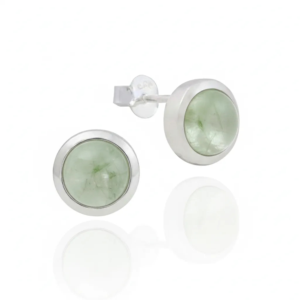 Elegante Damenohrstecker aus 925er Sterlingsilber mit rundem Prehnit Edelstein.