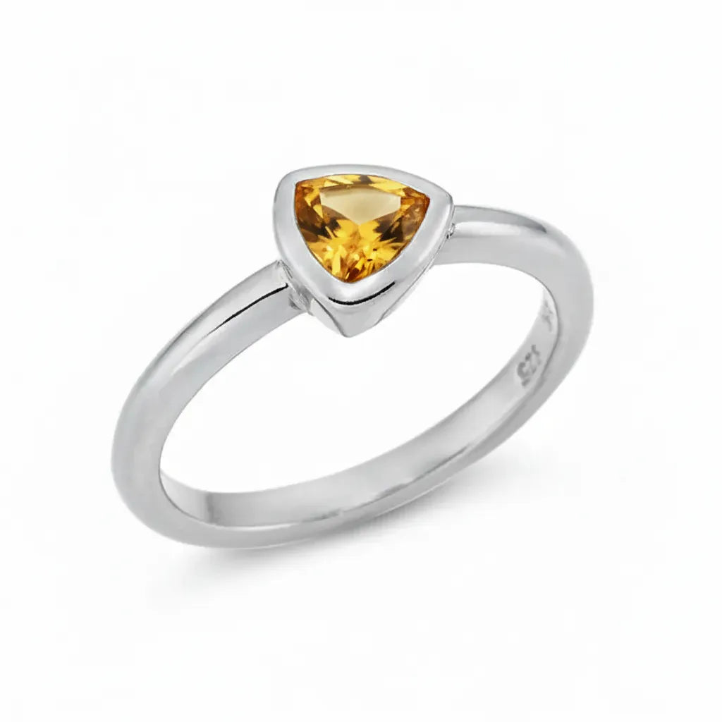 Damenring aus 925er Sterlingsilber mit Citrin in Triangleform