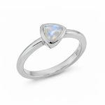 Damenring aus 925er Sterlingsilber mit Mondstein in Triangleform