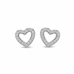 Herzförmige Ohrstecker aus 925 Sterling Silber mit funkelnden Zirkonia-Steinen und offenem Herzdesign.