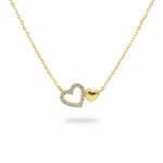 Vergoldete Damen Halskette mit zwei verbundenen Herzen, eines glatt poliert, eines mit klaren Zirkonia-Steinen besetzt – romantischer Halsschmuck als Geschenk für sie.