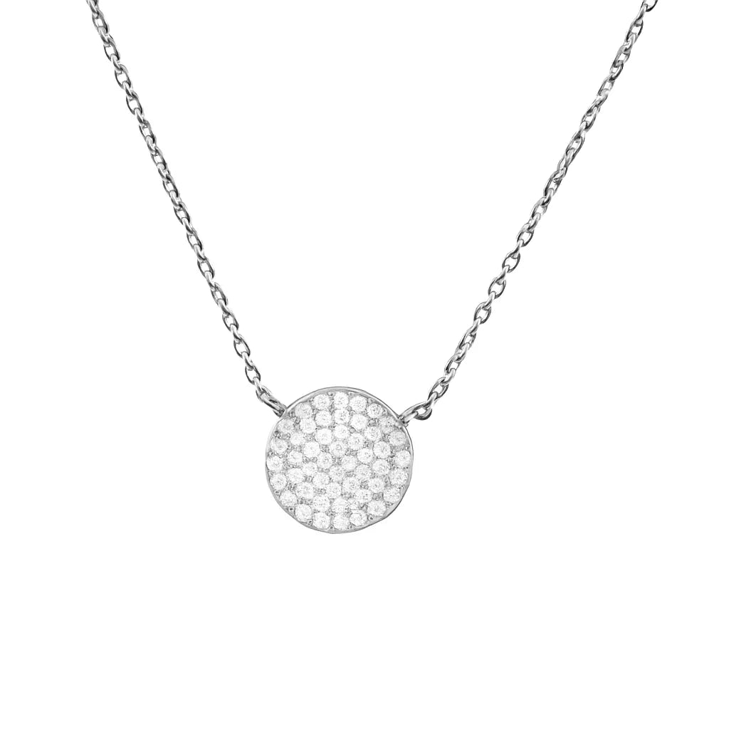 Auf dem Bild ist eine zarte Damen Halskette aus 925 Sterling Silber mit rundem, pavé-besetztem Zirkonia-Anhänger zu sehen, ideal für stilbewusste Frauen.