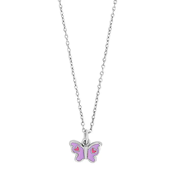 Diese Kinder-Halskette aus 925 Sterling Silber zeigt einen kleinen lila emaillierten Schmetterling mit Herzmotiven und ist speziell für Mädchen gestaltet.