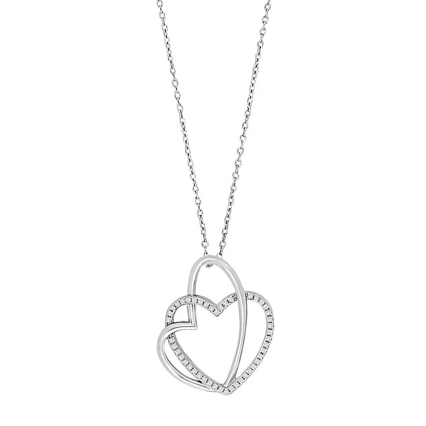 Elegante Damen-Halskette mit doppeltem Herzanhänger aus Silber bzw. vergoldetem Silber, verziert mit funkelnden Zirkonia, ideal für stilbewusste Frauen und als Geschenk.