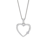 Diese elegante Damen-Halskette aus 925 Sterling Silber zeigt einen offenen Herzanhänger mit funkelndem Zirkonia-Stein und eignet sich ideal als romantischer Schmuck.