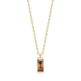 Elegante Damen-Halskette aus vergoldetem 925 Sterling Silber mit rechteckig facettiertem braunen Zirkonia-Anhänger im Baguette-Stil, ideal für stilbewusste Frauen im Alltag und zu besonderen Anlässen.