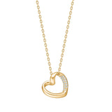 Diese zarte Damen-Halskette aus 925 Sterling Silber, wahlweise vergoldet, zeigt einen teilweise mit Zirkonia besetzten Herzanhänger und richtet sich an romantische, stilbewusste Frauen.