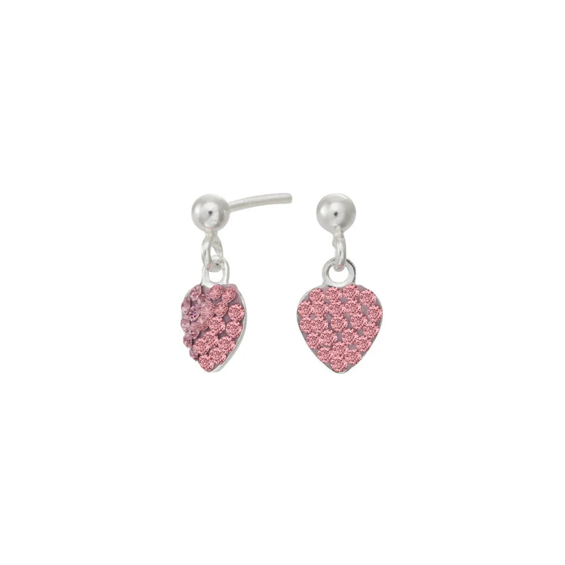 Diese Kinder-Ohrhänger aus 925 Sterling Silber zeigen kleine, bewegliche Herzanhänger mit rosa Zirkonia-Pavé und sind besonders für Mädchen geeignet.