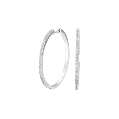 Diese eleganten Damen-Creolen aus 925 Sterling Silber, wahlweise gelbvergoldet, rosévergoldet oder rhodiniert, mit schlankem Pavé-Zirkonia-Besatz eignen sich für stilbewusste Frauen im Alltag und zu besonderen Anlässen.