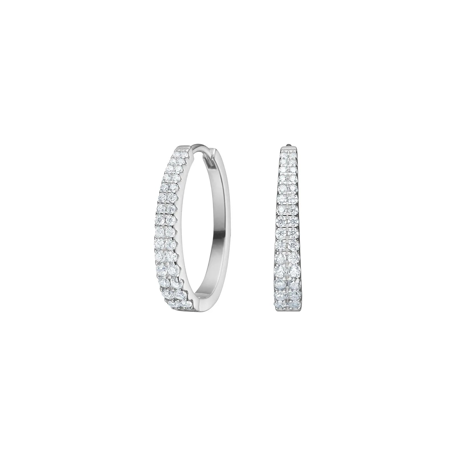 Abgebildet sind elegante Damen-Creolen aus 925 Sterling Silber mit doppelt gefasstem Zirkonia-Pavé und praktischem Klappverschluss, ideal für stilbewusste Frauen im Alltag und zu festlichen Anlässen.