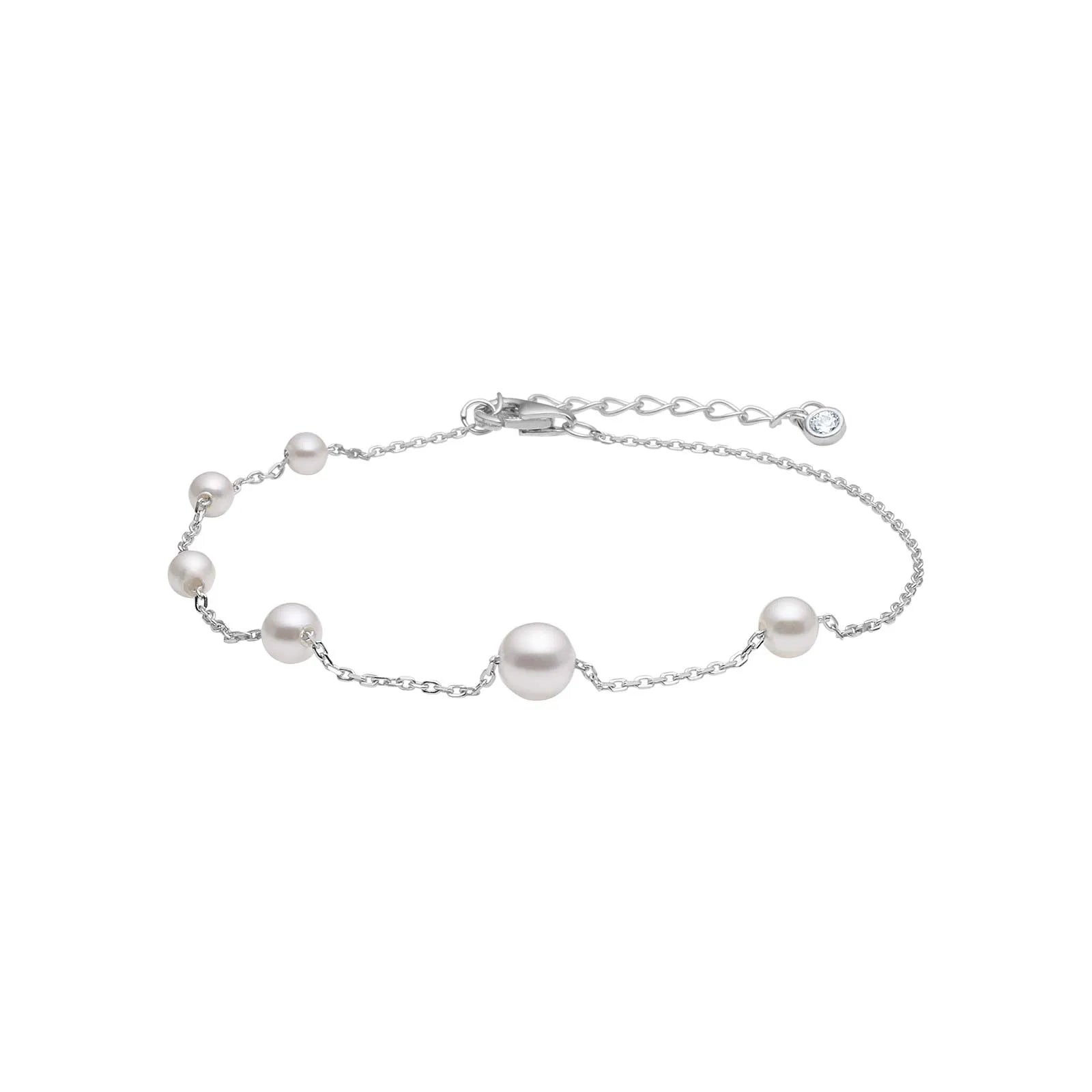 Filigranes Damenarmband aus 925 Sterling Silber mit feiner Kette, mehreren weißen Süßwasserperlen und kleinem Zirkonia-Anhänger, ideal für stilbewusste Frauen.
