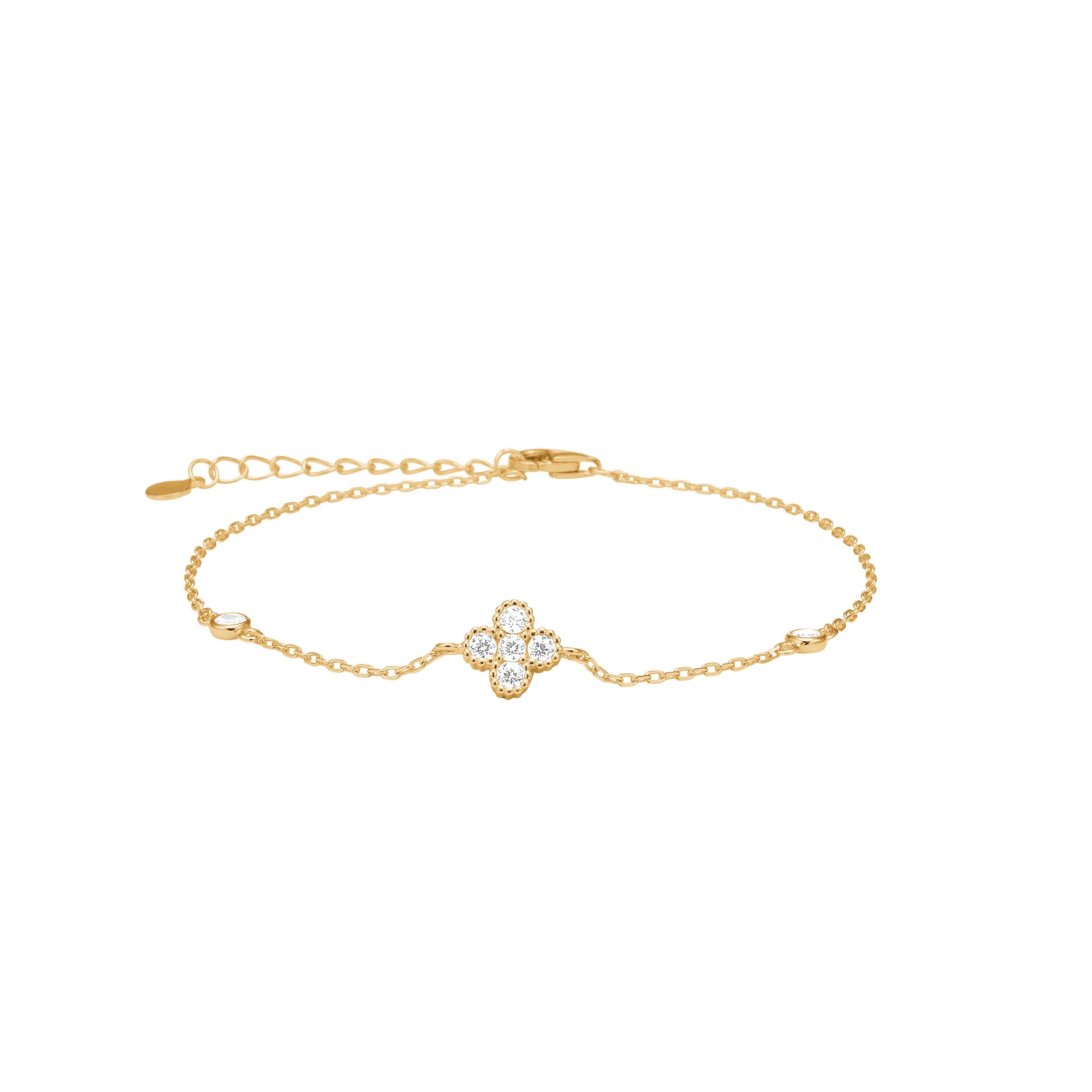 SigneNor Armband aus 925 Silber 18 Karat vergoldet mit funkelndem Kleeblatt-Element und Zirkonia.