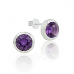 Elegante Damenohrstecker aus 925er Sterlingsilber mit rundem Amethyst Edelstein.