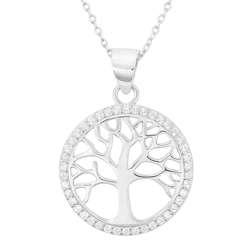 Damen-Halskette aus 925 Sterling Silber mit rundem Lebensbaum-Anhänger, umrandet von funkelnden Zirkonia, auf reinweißem Hintergrund freigestellt.